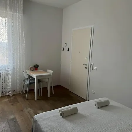 Monolocale Monteverdi Apartment Florence