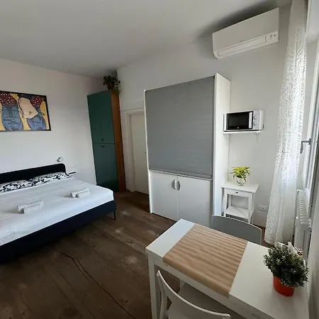 Monolocale Monteverdi Firenze